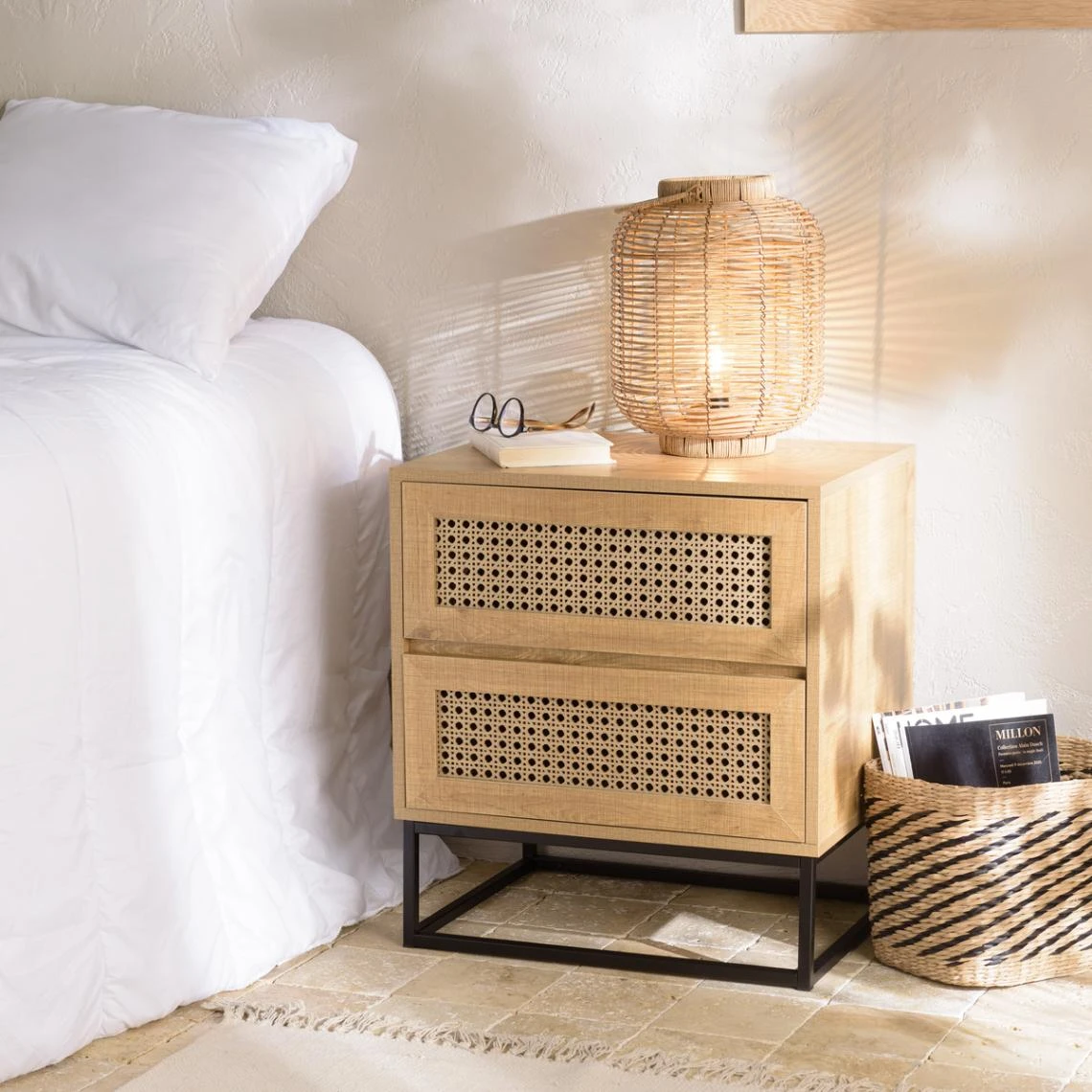 MACABANE Chevet Marron 2 Tiroirs Effet Cannage Pieds Métal Noir CHARLIE