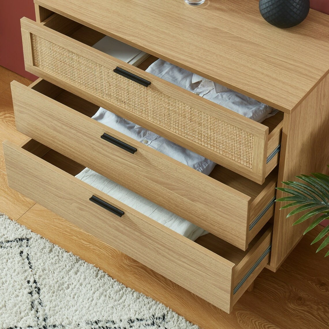 Baita Commode AMANA Cannage Et Décor Bois 3 Tiroirs - L80cm – Image 3